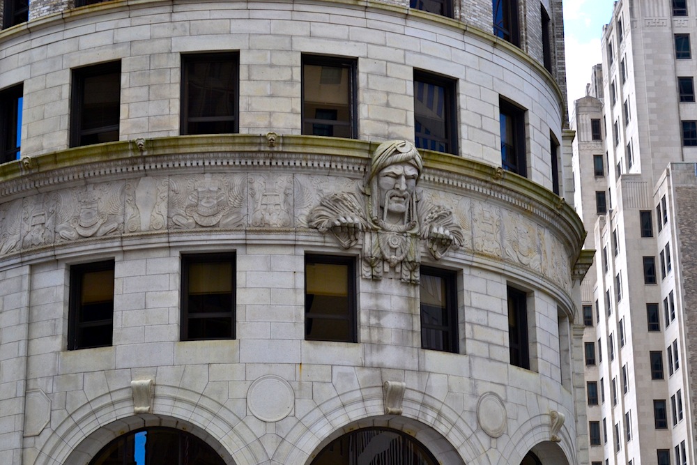 Detail showing the "Turk's Head" on the structure.