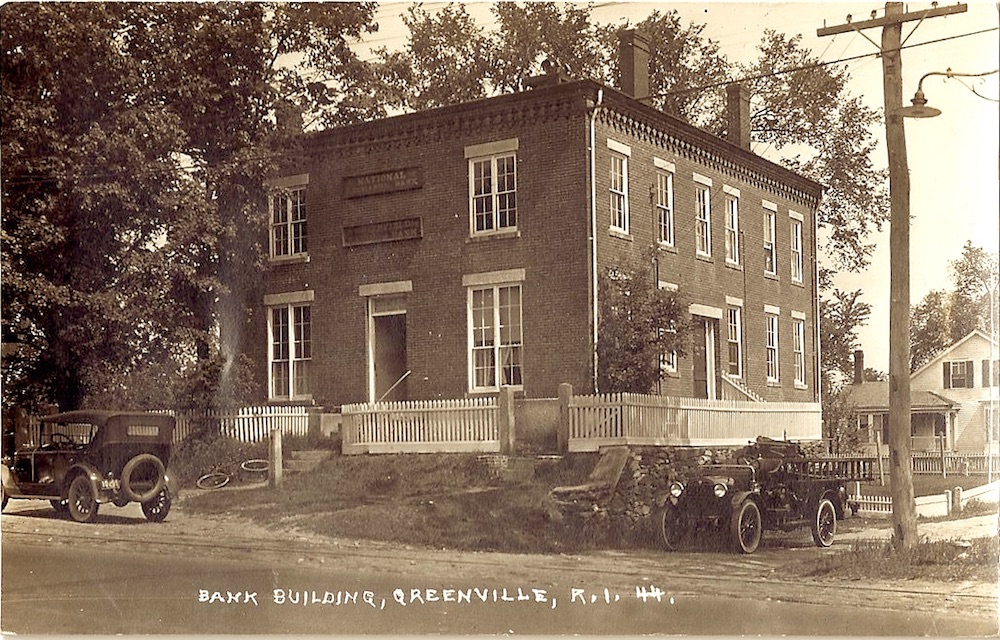 A postcard from the early 20th century showing the bank. 